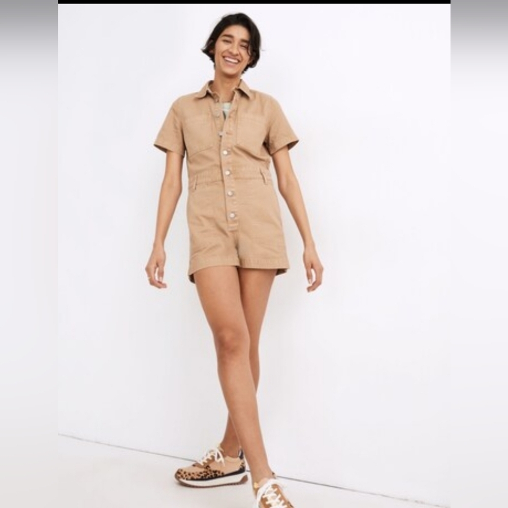 Madewell Utility Romper Short Sleeve Khaki Beige Cotton Button Front Medium